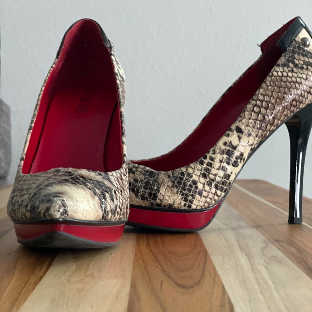 Sexy Guess Snakeskin Heels